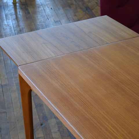 Vintage Teak Dining Table by Henning Kjaernulf
