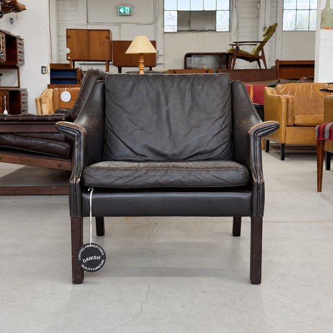 Aage Christiansen low-back leather lounge chair — view 3