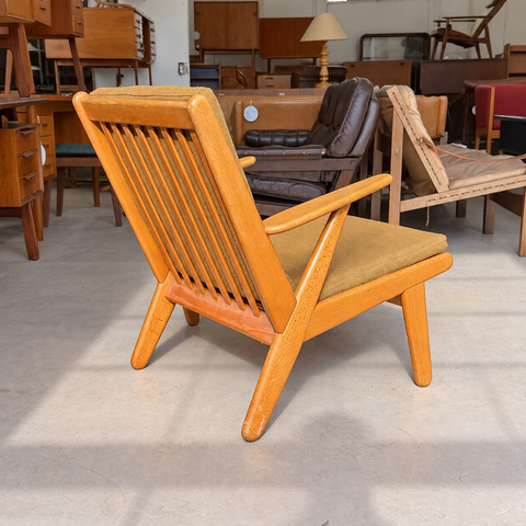 Mustard FDB lounge chair — 05-1461