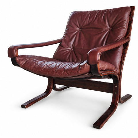 Vintage Leather Lounge Chair by Ingmar Relling — white background with soft shadow