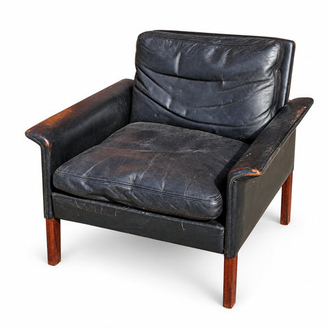 Vintage Leather Lounge Chair by Hans Olsen — white background with soft shadow