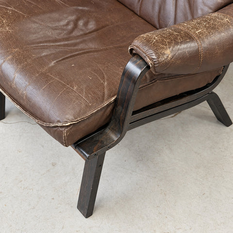 Dark Leather Reclining Chair — view 8
