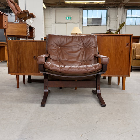 Brown Siesta Armchair A — view 3