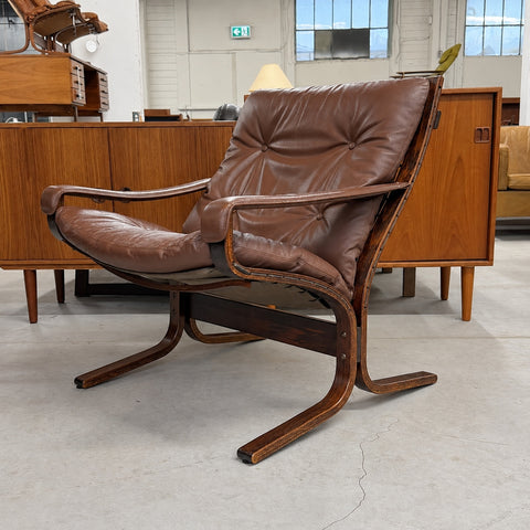 Brown Siesta Armchair B — full three-quarter view