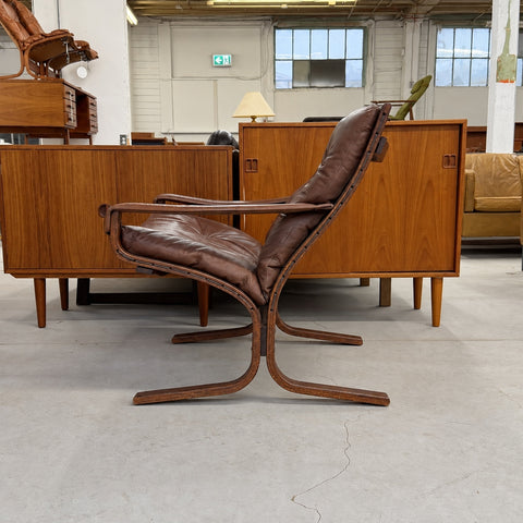 Brown Siesta Armchair B — view 4