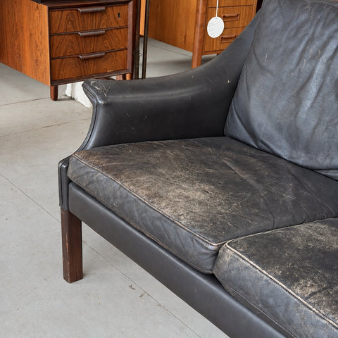 Black Leather Three-Seater Sofa — view 6