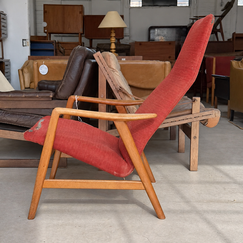 Red Alf Svensson lounge chair — 05-1425