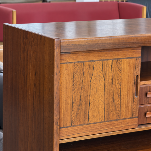 Sigfred Omann rosewood bureau — upper-left corner detail